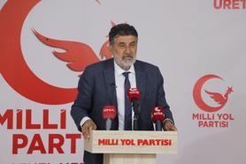 Remzi Çayır: Parti değiştirmekle Türkiye’nin ahvali değişmiyor