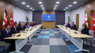 Milli Savunma Komisyonu Başkanı Hulusi Akar'dan Gürcistan'a resmi ziyaret