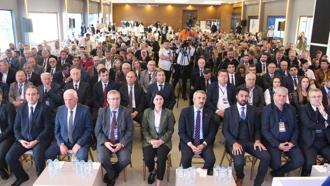 Balkanların iş insanları Edirne'de forumda bir araya geldi