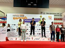 18 ilden 400 satranç sporcusu Adana’da yarıştı