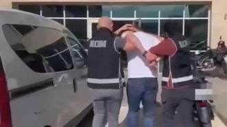 Interpol'ün aradığı gaspçı Antalya’da yakalandı