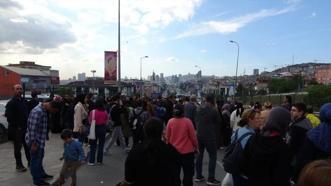 Kadıköy-Sabiha Gökçen metrosu arızalandı ve seferler iptal oldu
