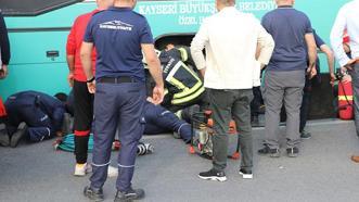 Kayseri'de özel halk otobüsü faciası! Anne öldü, oğlu yaralandı