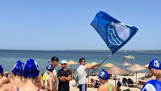 Çanakkale’de plajlarda mavi bayrak dalgalanıyor