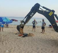 Saros’taki sahillerde sabit şezlong ve şemsiyeler kaldırılıyor