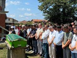 Kazada ölen dayı toprağa verildi; anne ve oğlu yoğun bakımda