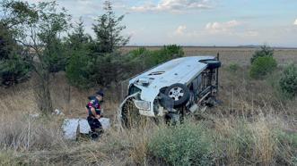 Tekirdağ'da devrilen minibüste 3 kişi yaralandı