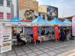 Edirne'de Halk Sağlığı Haftası'nda vatandaşlara sağlık taraması ve bilgilendirme