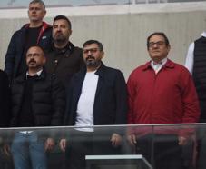 Altay'da futbolun patronu Vahdettin Heyal oldu