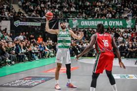 Bursaspor - Karşıyaka: 70-76