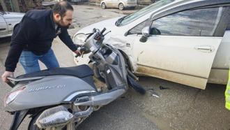 Bursa'da otomobil ile motosiklet çarpıştı; 1 yaralı