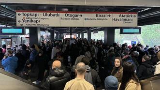 İstanbul'da metro hattında teknik arıza! Seferler durdu