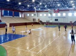 Kırşehir'de basketbol gençler grup müsabakaları başladı