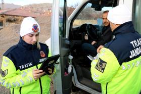 Kırşehir'de okul servisleri denetlendi