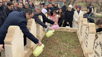 Mardin'de PKK'nın 38 yıl önce katlettiği 7'si çocuk 10 kişi anıldı