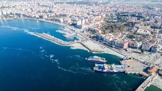 Çanakkale Boğazı’ndaki müsilaj havadan görüntülendi