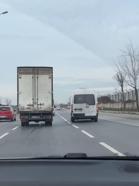 İstanbul- Sultangazi'de sürücülerin yol verme tartışması