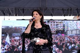 DEM Parti'li Buldan: Bu çağrıya sımsıkı sarılacağız