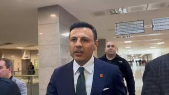 İstanbul - Özgür Çelik 'Polise mukavemet' soruşturması kapsamında ifade için adliyeye geldi - 1