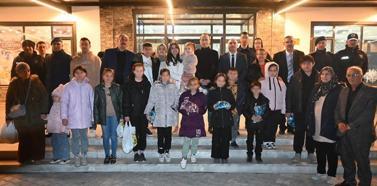 Öksüz ve yetim çocuklarla iftar yaptılar