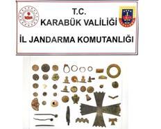 Otomobilde 43 parça tarihi eser ele geçirildi; 2 gözaltı