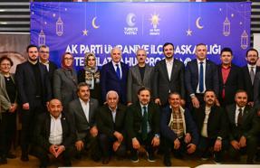 İstanbul- Bakan Uraloğlu, AK Parti Ümraniye İlçe Başkanlığı'nın sahur programına katıldı