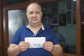 Kahve içip gittiler, helallik notu ve 100 lira bıraktılar