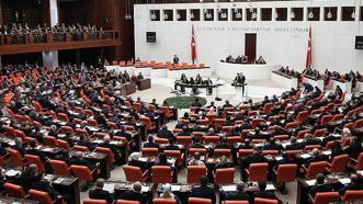‘Müdavimi kadın değil erkek vekiller’