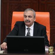 Sırrı Süreyya Önder’in çocukluk arkadaşı: Hayata tutunma açısından dirençli biri