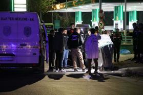 Yeni doğan bebeği çöp konteynerine annesi bırakmış