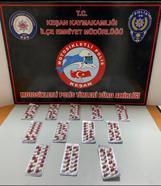 Edirne'de Uyuşturucu ve Silahla Yakalanan 3 Şüpheli Gözaltında