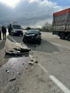 Otomobil kamyona arkadan çarptı: 1 yaralı