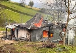Ordu'da, yangında tek katlı ev kullanılmaz hale geldi
