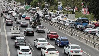 1 MAYIS TRAFİĞE KAPALI YOLLAR VE ALTERNATİF GÜZERGAHLAR: 2025 İstanbul, Ankara 1 Mayıs Taksim kapalı mı? İstanbul ve Ankara'da hangi yollar trafiğe kapalı olacak ve ne zaman açılacak?