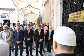 6 asırlık ‘Erguvan Bayramı’ geleneği Bursa’da yaşatılıyor