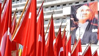 19 MAYIS RESMİ TATİL Mİ SAYILIYOR? 19 Mayıs Atatürk'ü Anma Gençlik ve Spor Bayramı hangi güne denk geliyor? Üniversiteler tatil olacak mı?