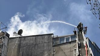 Tekirdağ'da pastane bacasından çıkan yangın söndürüldü