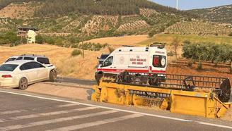 Gaziantep’te otomobil ile biçerdöver çarpıştı: 3 yaralı