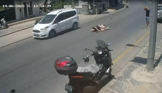 Bodrum'da hafif ticari aracın çarptığı yaya yaralandı; kaza kamerada