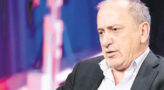 Gazeteci Fatih Altaylı ‘Cumhurbaşkanına tehdit’ suçlamasıyla gözaltında