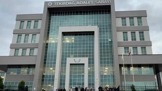 Anne ve babasını öldürüp 3 kişiyi yaralayan sanık hakim karşısında