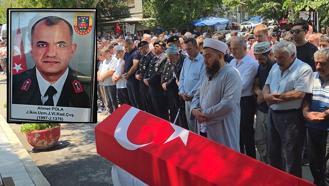 Kanserden ölen uzman jandarma, askeri törenle toprağa verildi