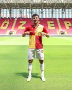 Göztepe'de Sabra kampa katılamadı