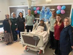 Şanlıurfa'da 53 yaşındaki kadın ikiz bebek dünyaya getirdi