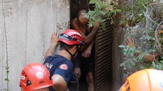 20 metrelik falezlerden düştü, kendisini kurtaran ekipten 'su' istedi