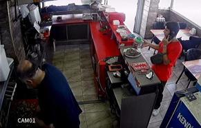 İstanbul- Esenyurt’ta dükkandaki sadaka kutusunu çalan şüpheli kamerada