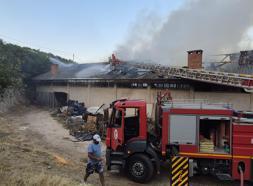 Eğirdir'de korkutan yangın