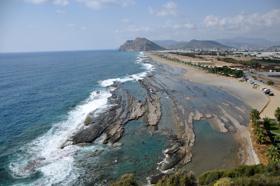 Gazipaşa'nın doğal havuzlarına yoğun ilgi