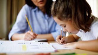 Çocuklara ders çalışmayı sevdirmenin yolları