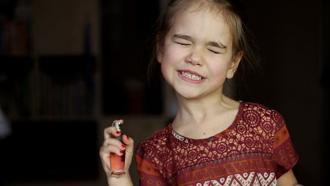 Parfümlerin kokusu neden sıkan kişiye göre değişiyor?